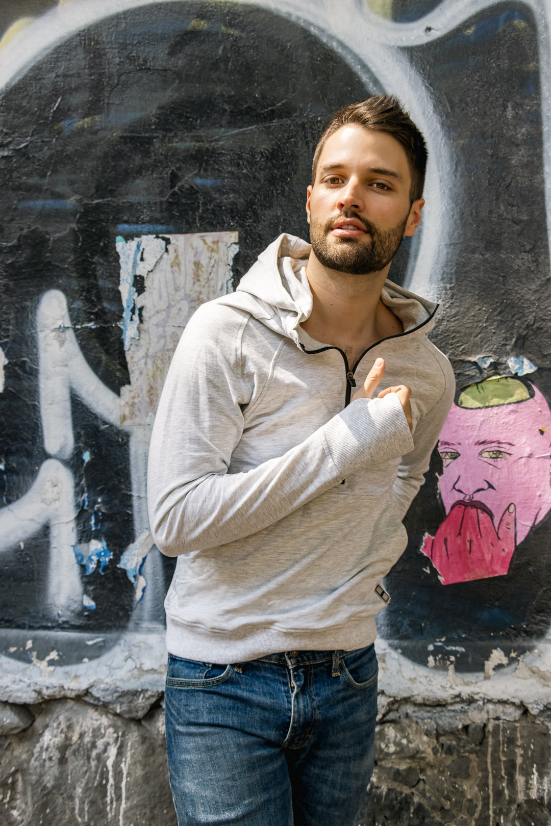 Sudadera Tipo Hoodie Para Hombre Con Medio Cierre Color Gris