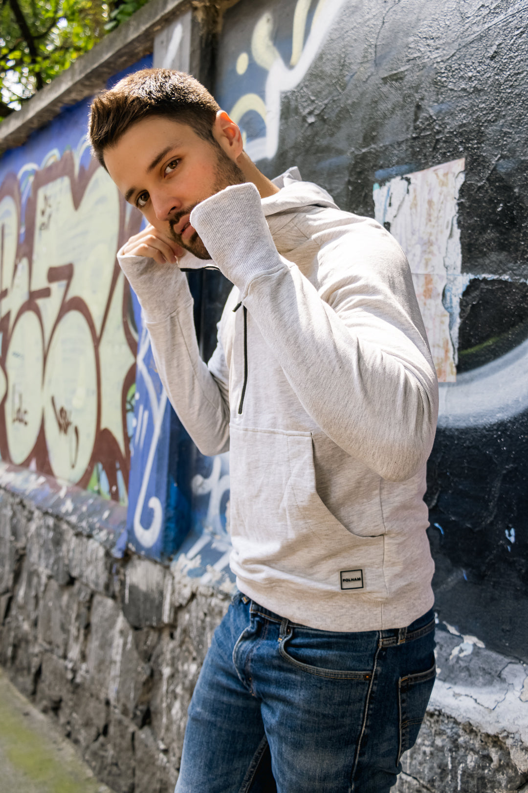 Sudadera Tipo Hoodie Para Hombre Con Medio Cierre Color Gris